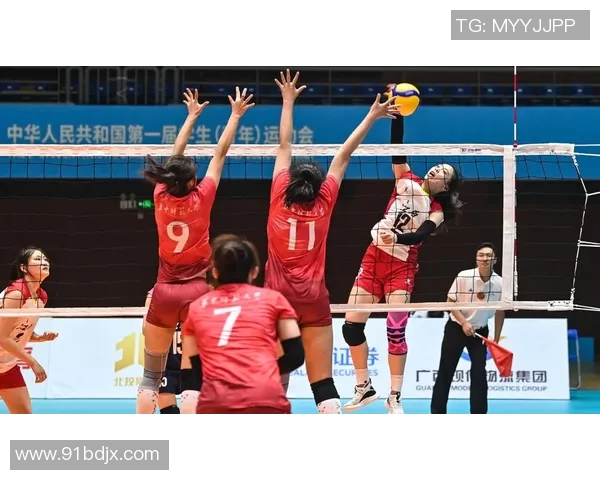 李秀英专访：从排球新星到传奇教练的奋斗与荣耀之路